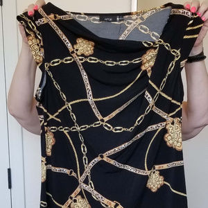 Woman's Tops